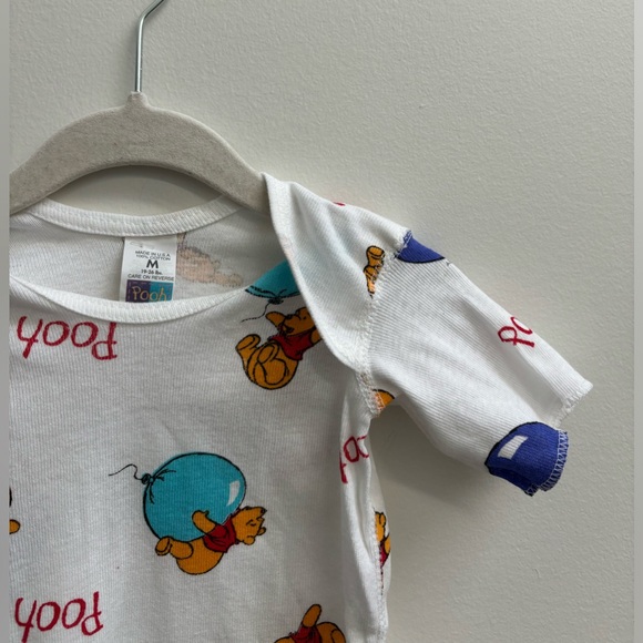 Vintage Pooh shirt - Picture 2 of 5